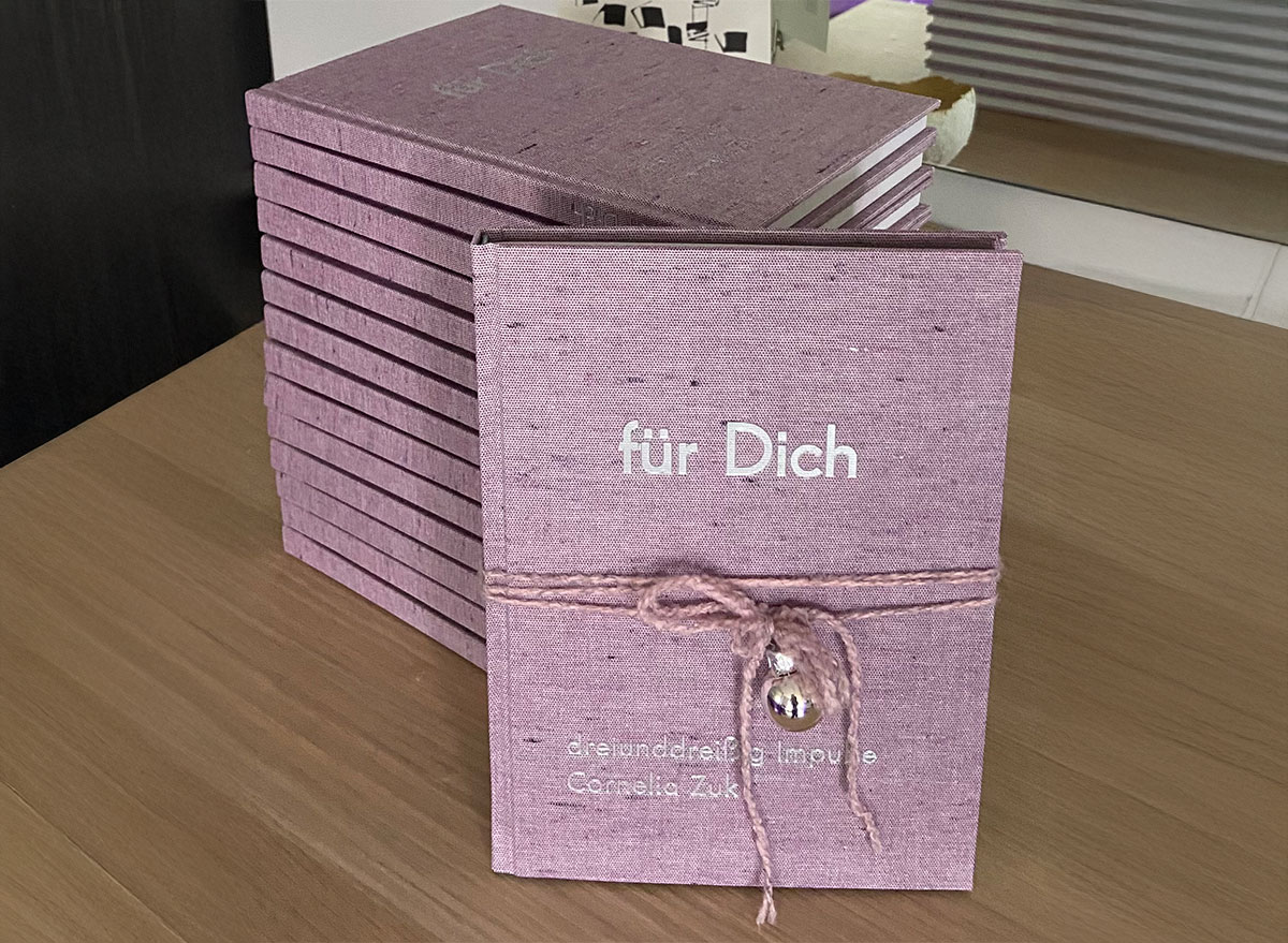 für Dich - dreiunddreißig Impulse - Buch von Conelia Zuk